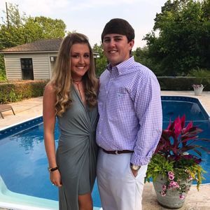 Meet your Posher, Abby